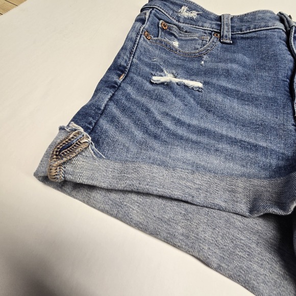 American Eagle Shortie Short Womens Size 4 Hi Rise Blue Cuffed Distressed Denim - Picture 3 of 14